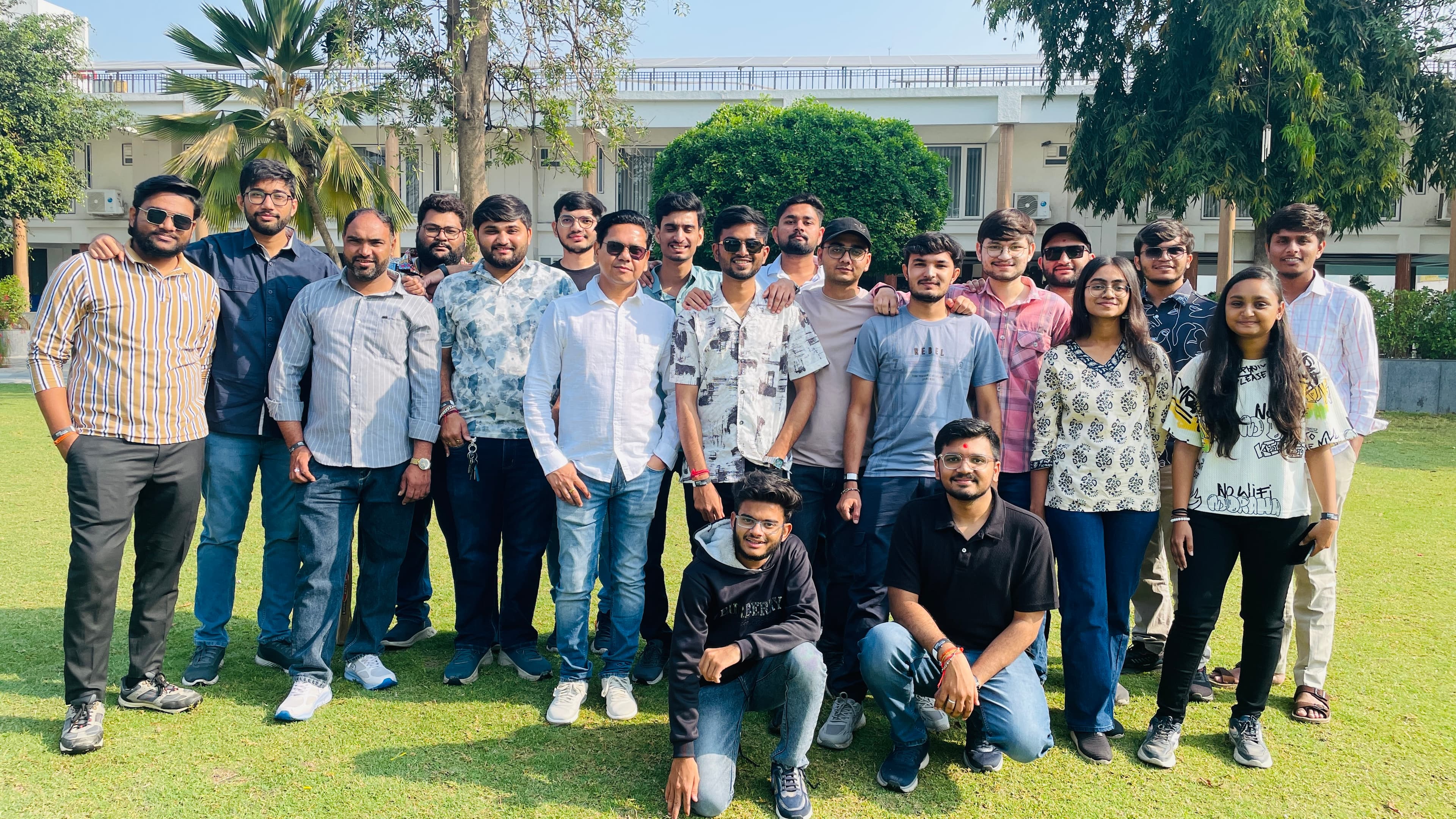 DesireInfoWeb team together